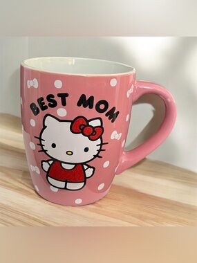 NEW Sanrio Hello Kitty BEST MOM Coffee Tea Mug Mother's Day Polka Dot Bows